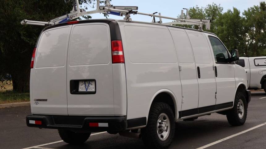 2019 chevrolet express 2500