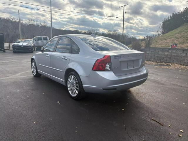 2010 volvo s40 2.4i