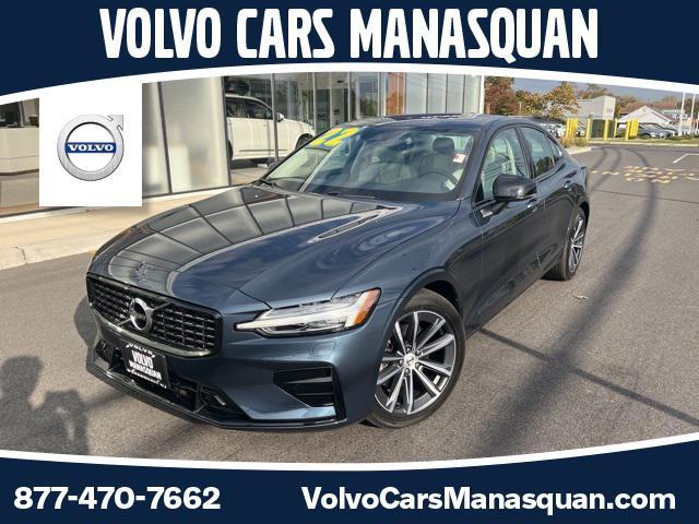 2022 volvo s60 t5 momentum