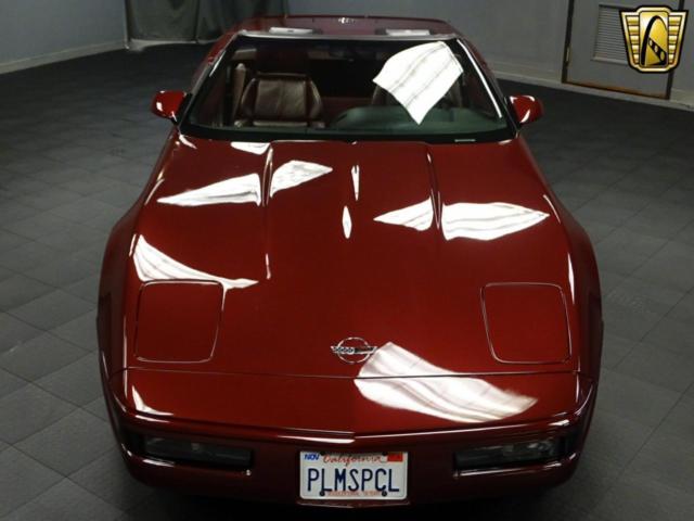 1993 chevrolet corvette 19074 miles ruby red convertible 5.7l v8 mpi ohv 16v 4