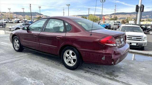 2006 ford taurus se