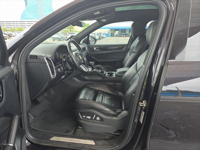 2019 porsche cayenne base