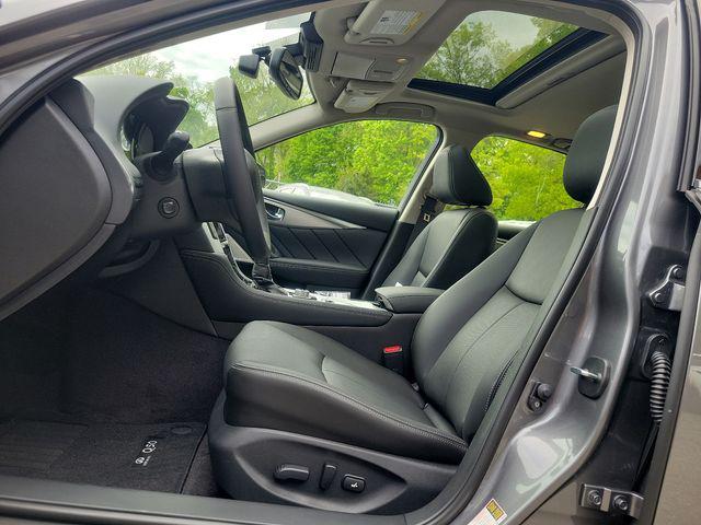 2024 infiniti q50 luxe awd