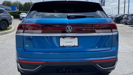 2024 Volkswagen Atlas Cross Sport 2.0t se w/technology