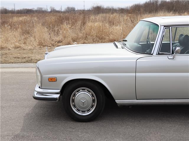 1970 mercedes benz 280se coupe 44,500 miles silver coupe 3.5l automatic