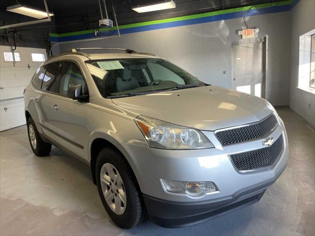 2011 chevrolet traverse lt