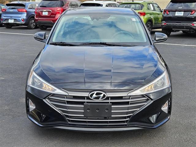 2020 hyundai elantra se