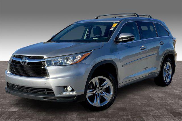 2015 toyota highlander limited
