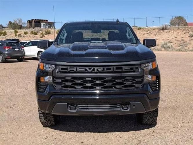 2022 chevrolet silverado 1500 crew cab custom trail boss pickup 4d 5 3/4 ft in santa fe, new mexico