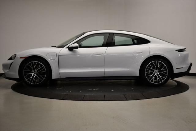 2024 porsche taycan base