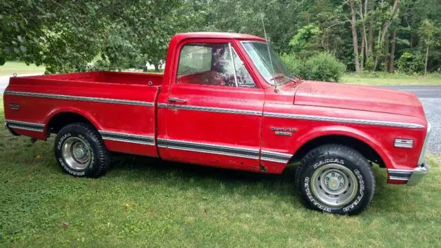 1970 c10 short bed custom 10 in great running and driving condition