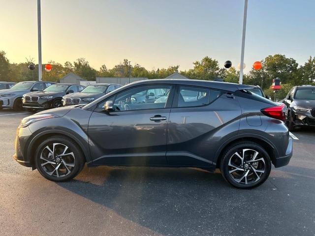 2022 toyota c-hr xle