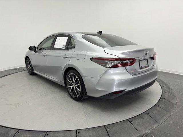2021 toyota camry xle