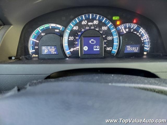 2012 toyota camry hybrid le