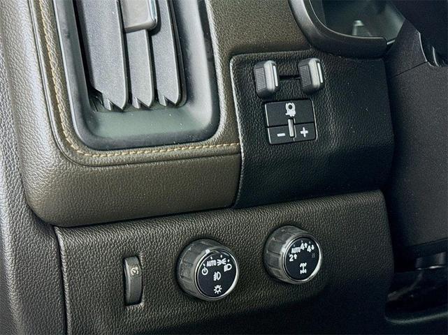 2022 gmc canyon at4