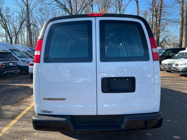 2021 chevrolet express 2500 work van