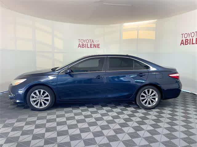 2016 toyota camry hybrid xle