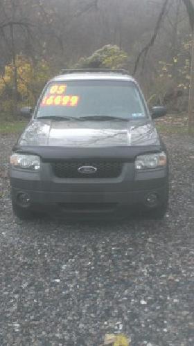 reduced* 2005 ford escape xlt in hollidaysburg, pa
