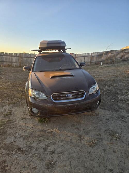 2005 subaru outback xt 2.5l for sale. black leather interior and black exterior