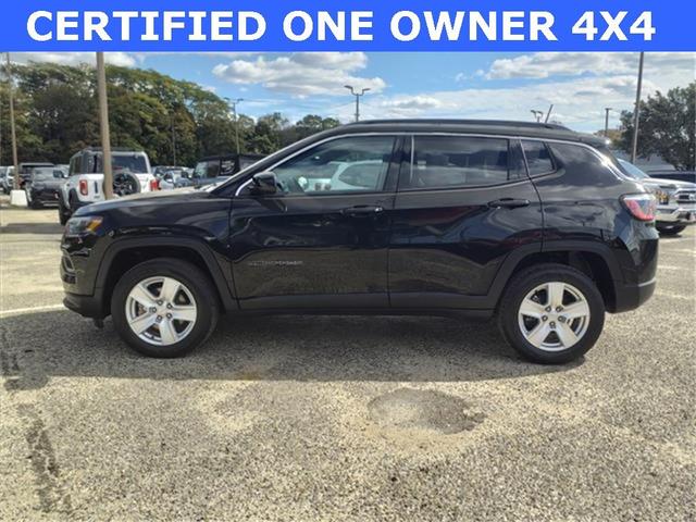 2022 jeep compass latitude