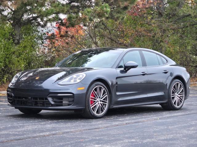 2022 porsche panamera 4s