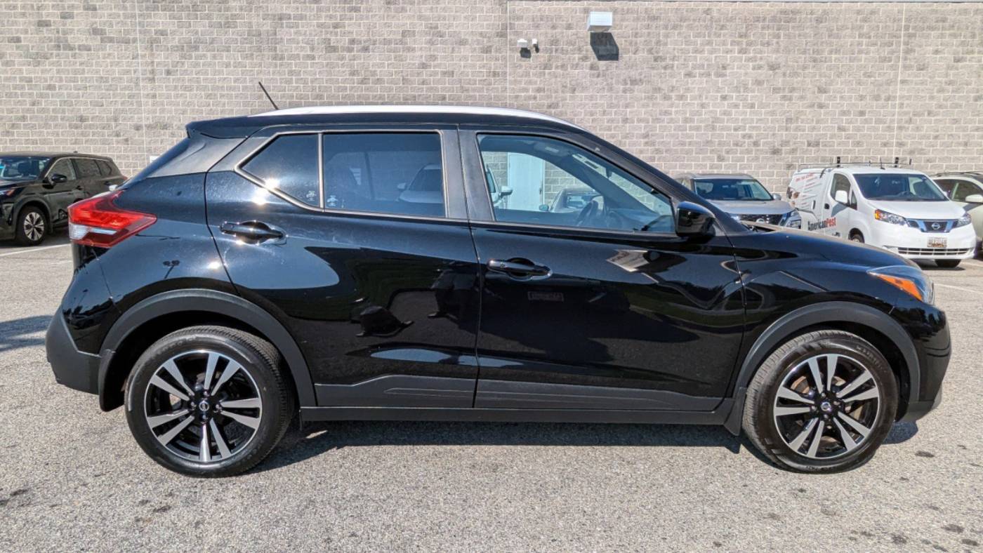 2020 nissan kicks sv