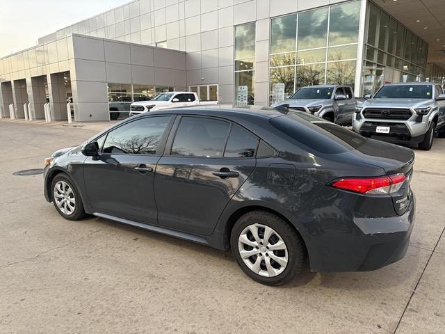 2023 toyota corolla le