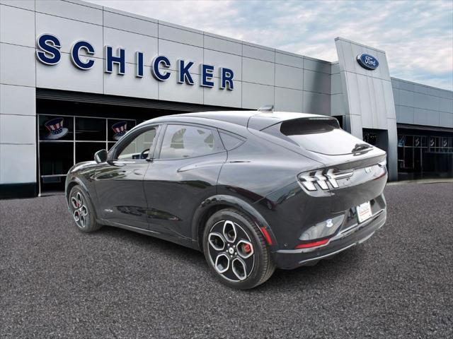2023 ford mustang mach-e gt