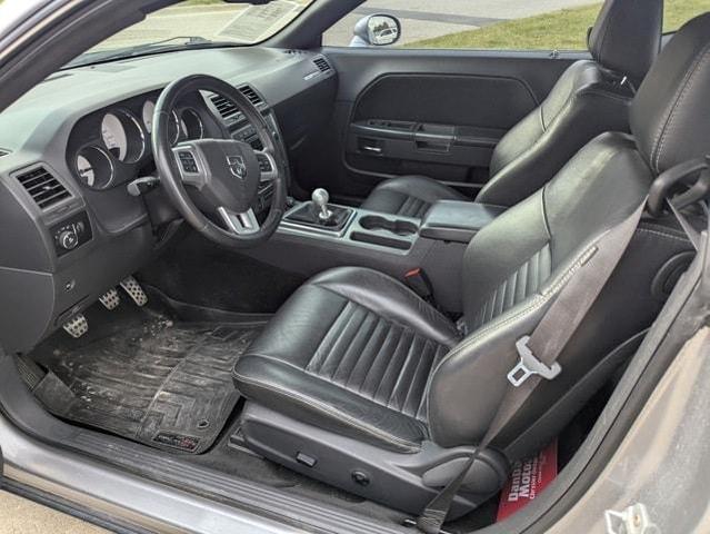 2011 dodge challenger r/t