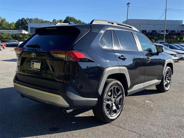 2022 toyota rav4 adventure