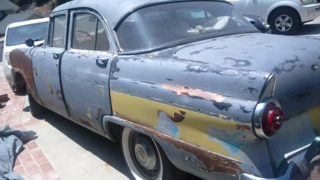 1955 ford fairlane town sedan 4 door v8 automatic