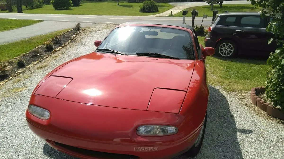 1992 miata convertible. 75000 first generation 99.9% perfect.fun fun