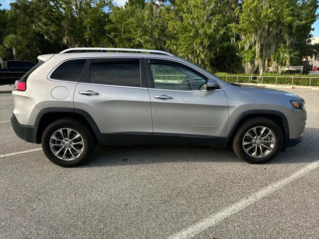 2019 jeep cherokee latitude plus