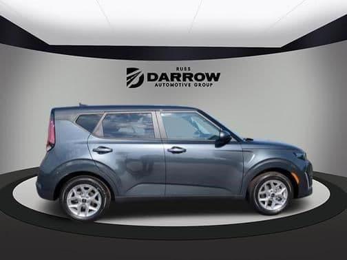 2023 kia soul s in milwaukee, wisconsin