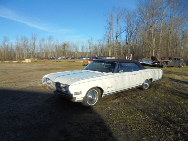 1966 oldsmoblie 98
