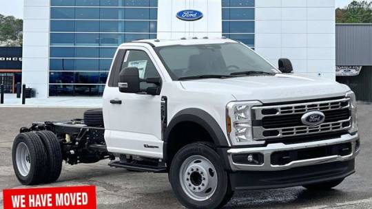 new 2024 ford super duty f-450 chassis cab xl 2wd reg cab 145" wb 60" ca