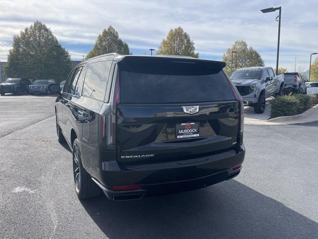 2022 cadillac escalade esv sport