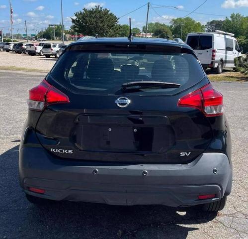 2020 nissan kicks sv