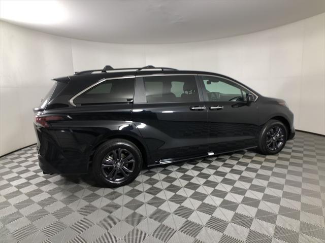 2024 toyota sienna l