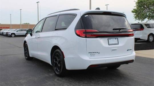2024 Chrysler Pacifica