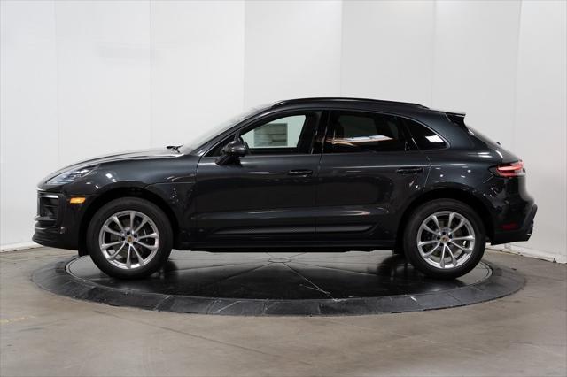2024 porsche macan base