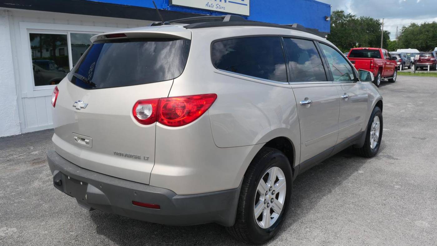 2012 chevrolet traverse lt