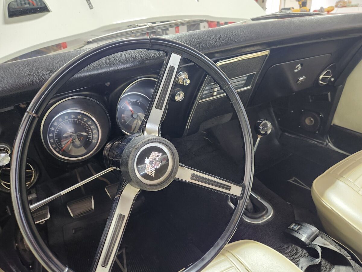 1968 pontiac firebird sprint 6-cyl, 4-barrel 4-speed rare