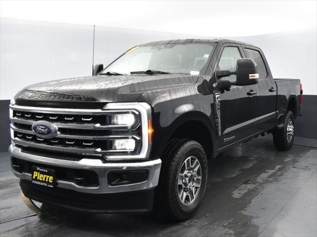 2023 ford f-350 lariat