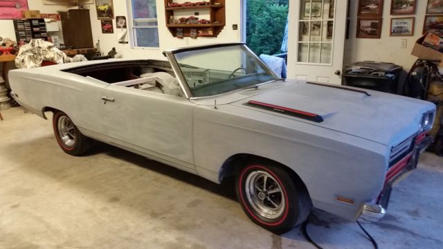 1969 plymouth roadrunner base 383 6.3l