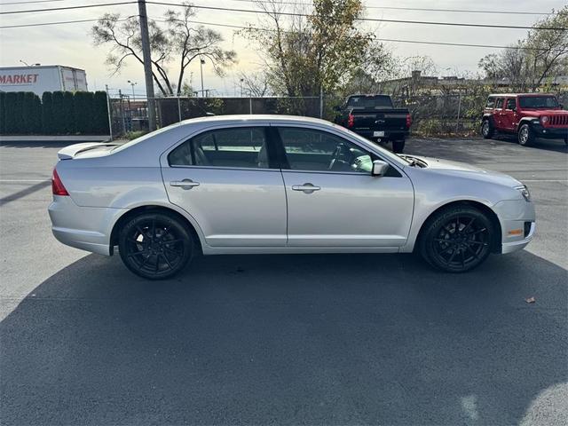 2010 ford fusion sel