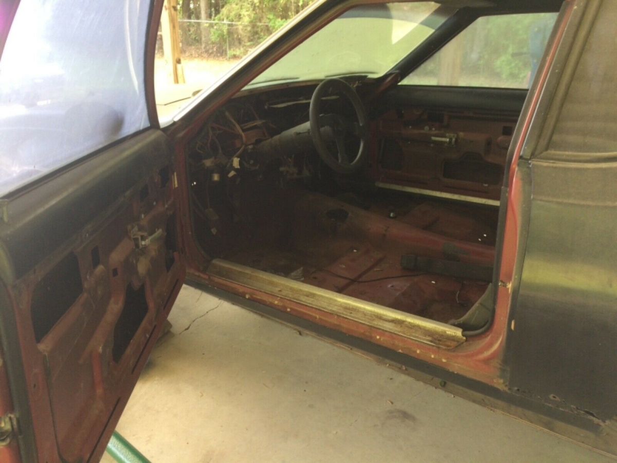 1977 amc gremlin race / drag car body shell. no engine, transmission or interior
