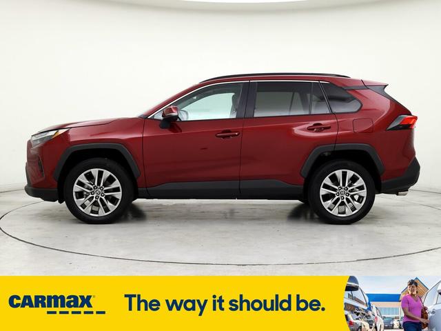 2022 toyota rav4 xle premium
