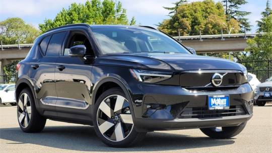 2024 Volvo XC40
