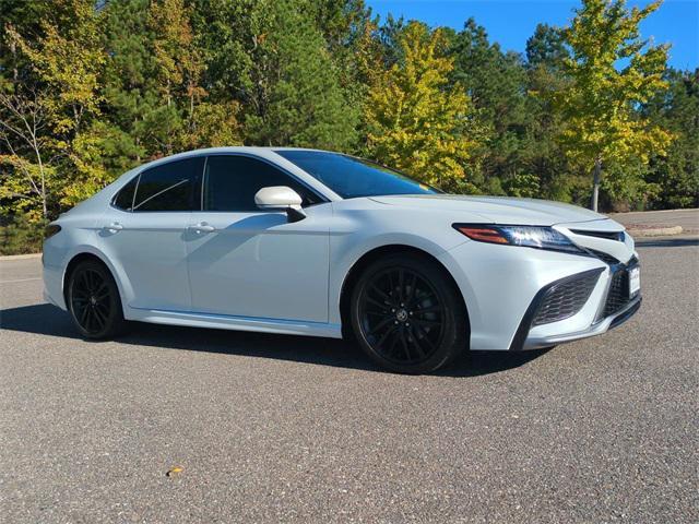 2022 toyota camry xse